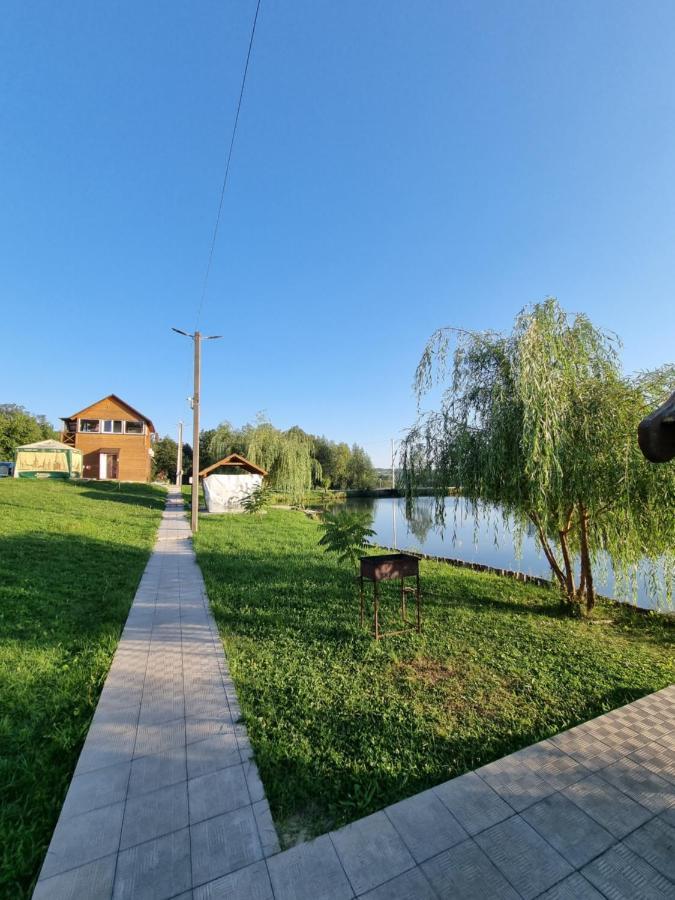 Шафран Hotel Krasnaya Slobodka Luaran gambar